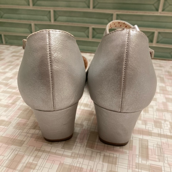 Silver BAIT footwear low ankle t-strap heels silver sz 10 - Picture 5 of 10